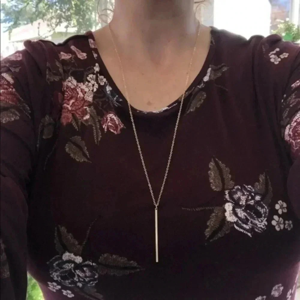 Simple Bar Pendant Gold Fashion Statement Long Necklace NWT
